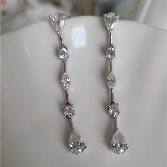 Vintage Sterling Silver Long Drop Crystal Elegant Formal Bridal Earrings - Picture 7 of 16
